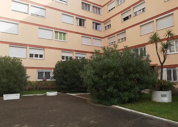 Le Balcon De La Basse Centre De Perpignan